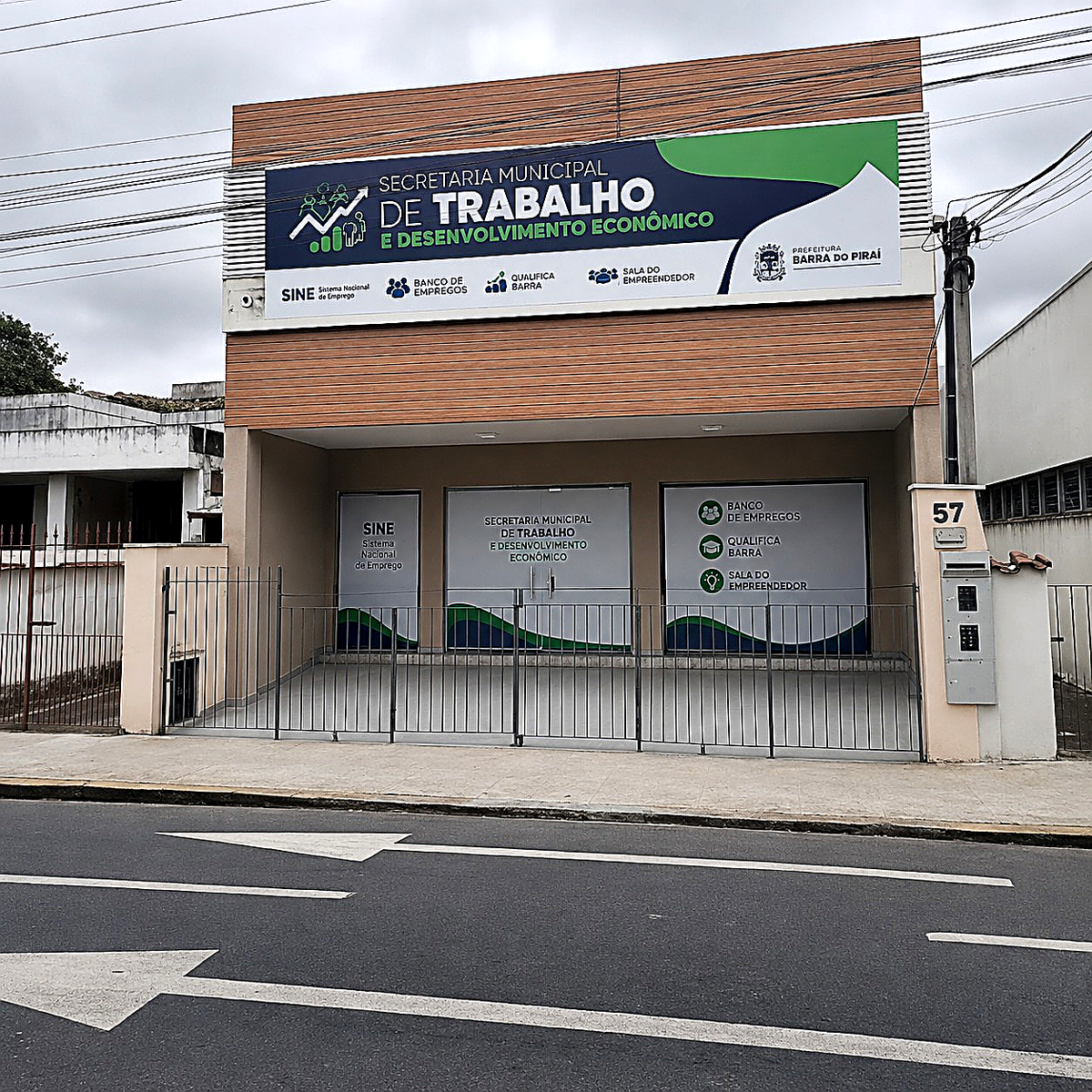 SINE Barra do Piraí abre vagas de emprego com seleção presencial nesta terça-feira 